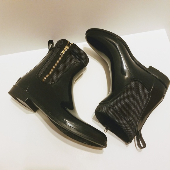 Nine West Shoes - Nine West | Black Zippered Rain Booties (Size 11)